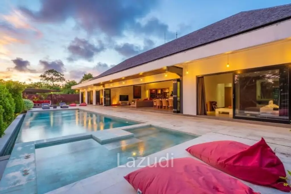 Huge Boutique Villa for Sale in Ungasan