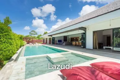 Huge Boutique Villa for Sale in Ungasan