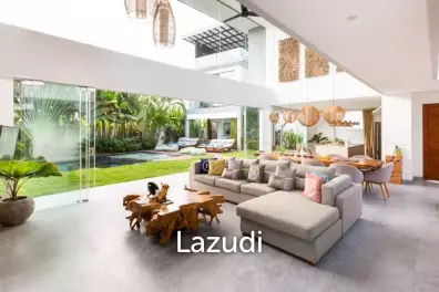 Luxury Villa for Sale Walking Distance to the Beach