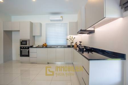 3 Bed 2 Bath 222.10 SQ.M. Hua Hin Grand Hills 2