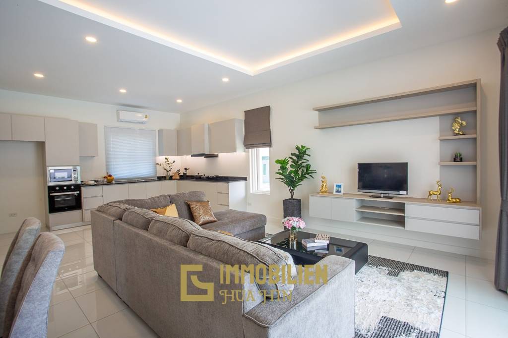 3 Bed 2 Bath 222.10 SQ.M. Hua Hin Grand Hills 2