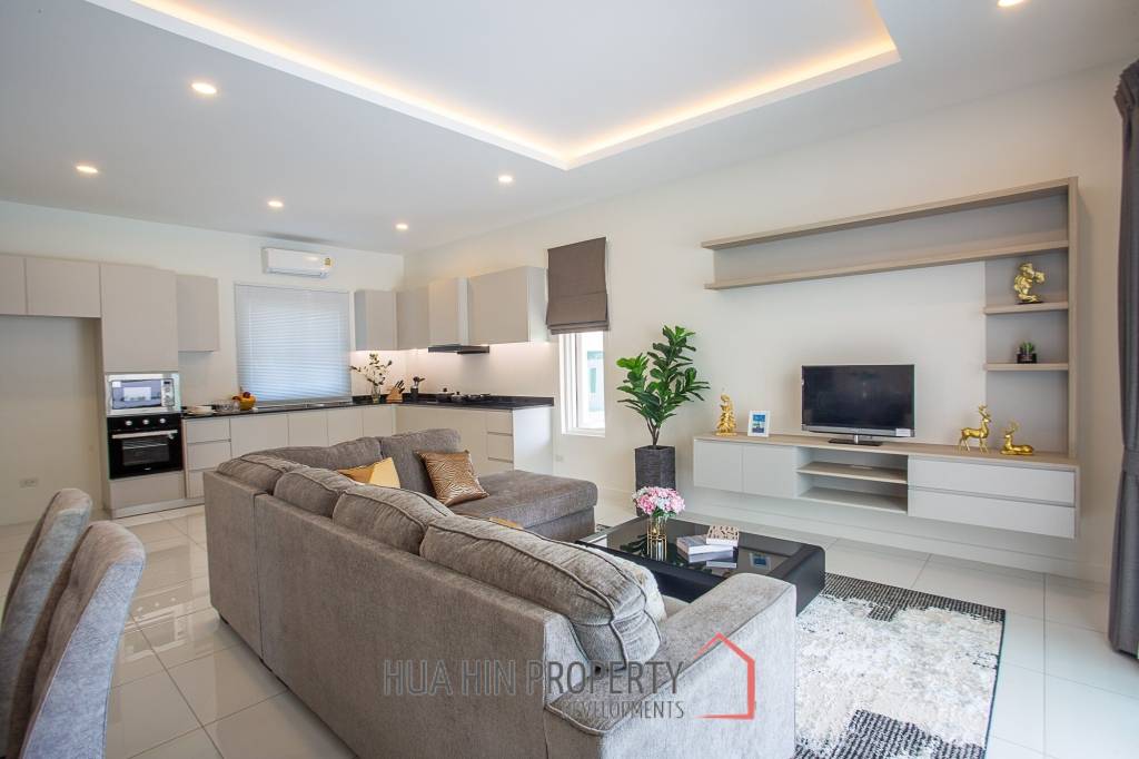 3 Bed 2 Bath 222.10 SQ.M. Hua Hin Grand Hills 2