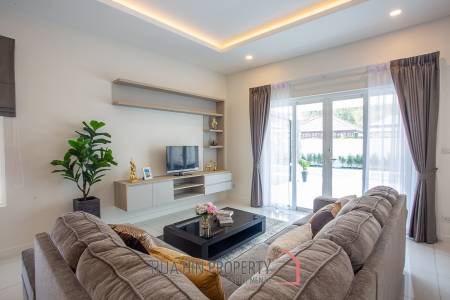 3 Bed 2 Bath 222.10 SQ.M. Hua Hin Grand Hills 2