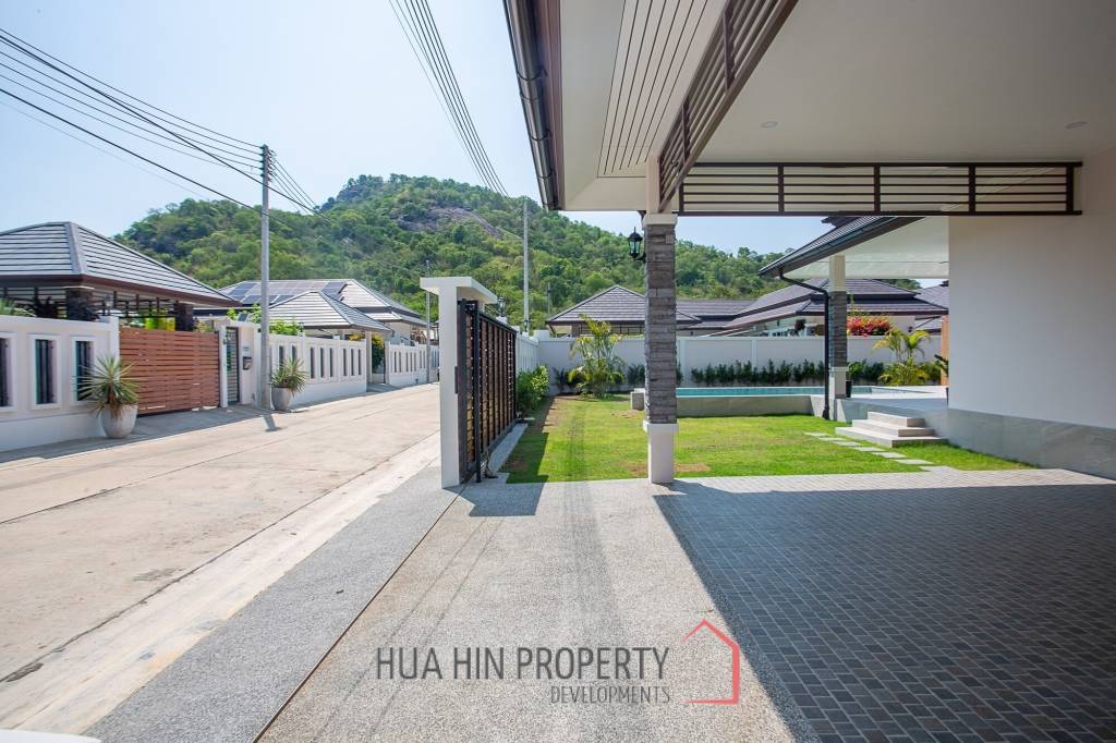 3 Bed 2 Bath 222.10 SQ.M. Hua Hin Grand Hills 2