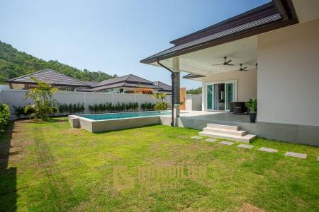 3 Bed 2 Bath 222.10 SQ.M. Hua Hin Grand Hills 2