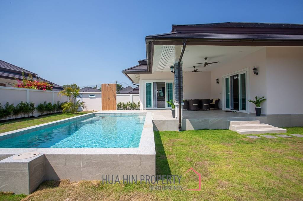 3 Bed 2 Bath 222.10 SQ.M. Hua Hin Grand Hills 2