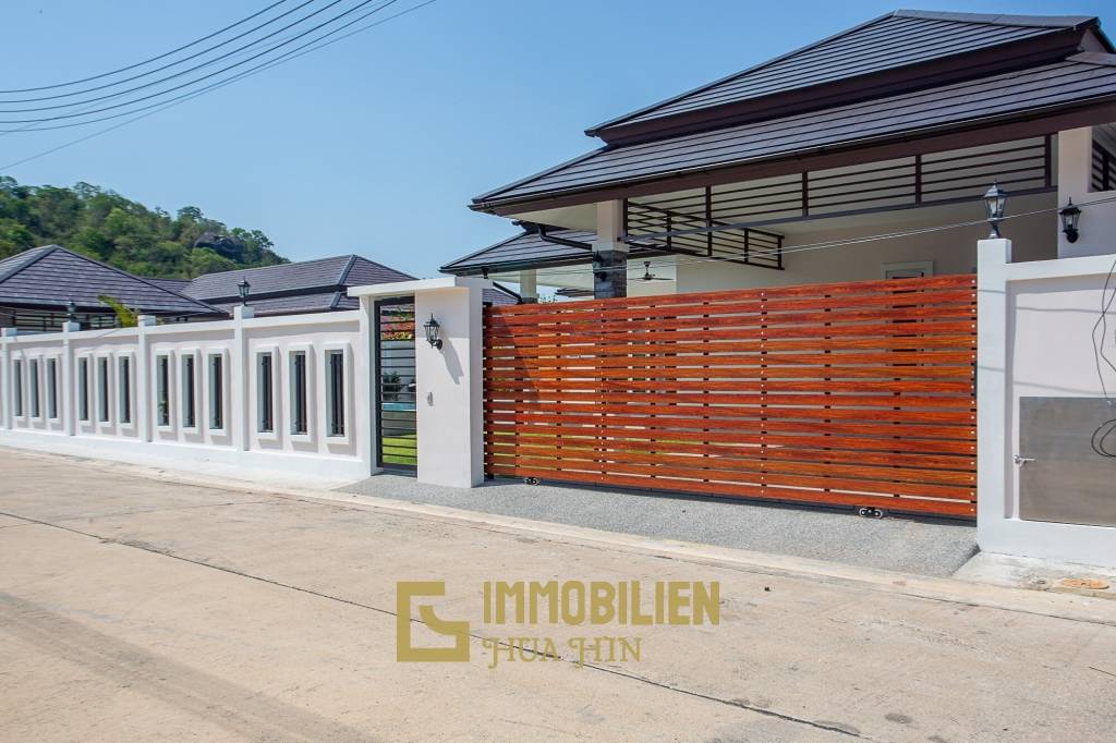 3 Bed 2 Bath 222.10 SQ.M. Hua Hin Grand Hills 2