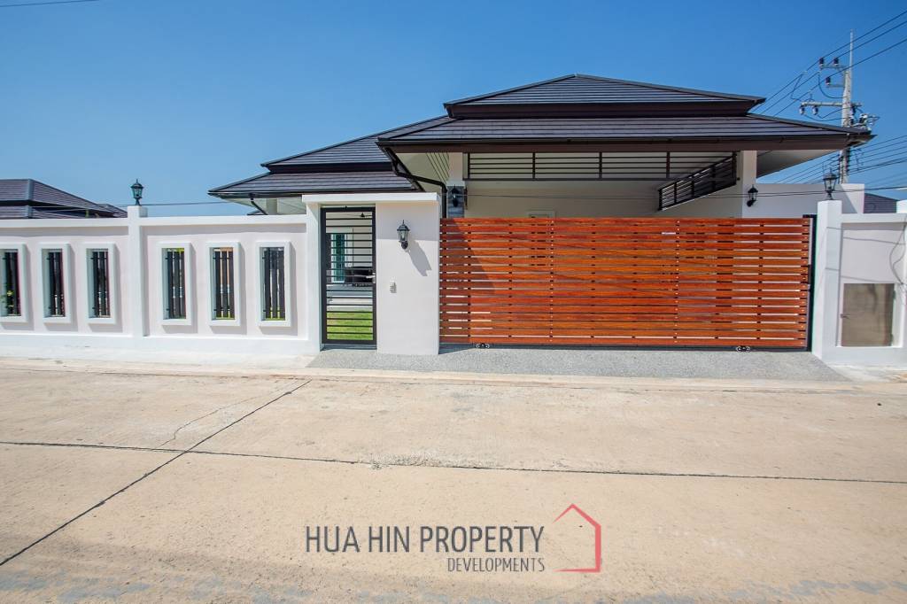 3 Bed 2 Bath 222.10 SQ.M. Hua Hin Grand Hills 2