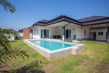 3 Bed 2 Bath 222.10 SQ.M. Hua Hin Grand Hills 2