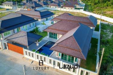 3 Bed 3 Bath Villa For Sale
