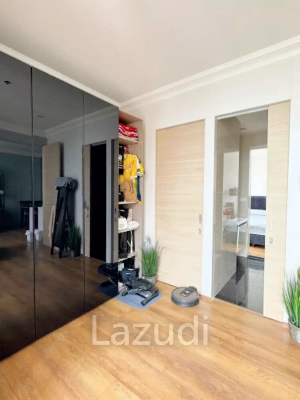 2 Bed 1 Bath 56 SQ.M Park Origin Phromphong