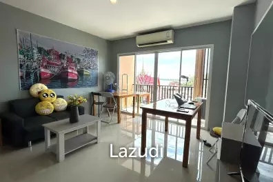 Studio 1 Bath 39.03 SQ.M The Center View Condo