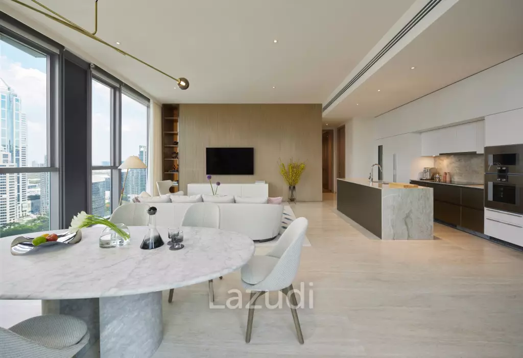 2 Beds 3 Baths 166 SQ.M SCOPE Langsuan
