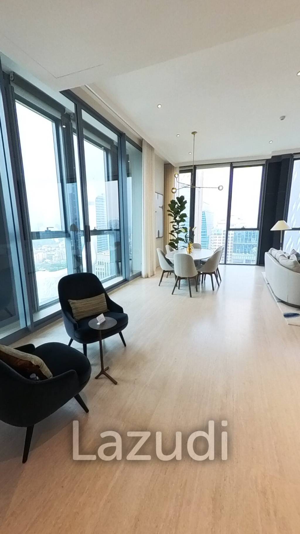 2 Beds 3 Baths 166 SQ.M SCOPE Langsuan
