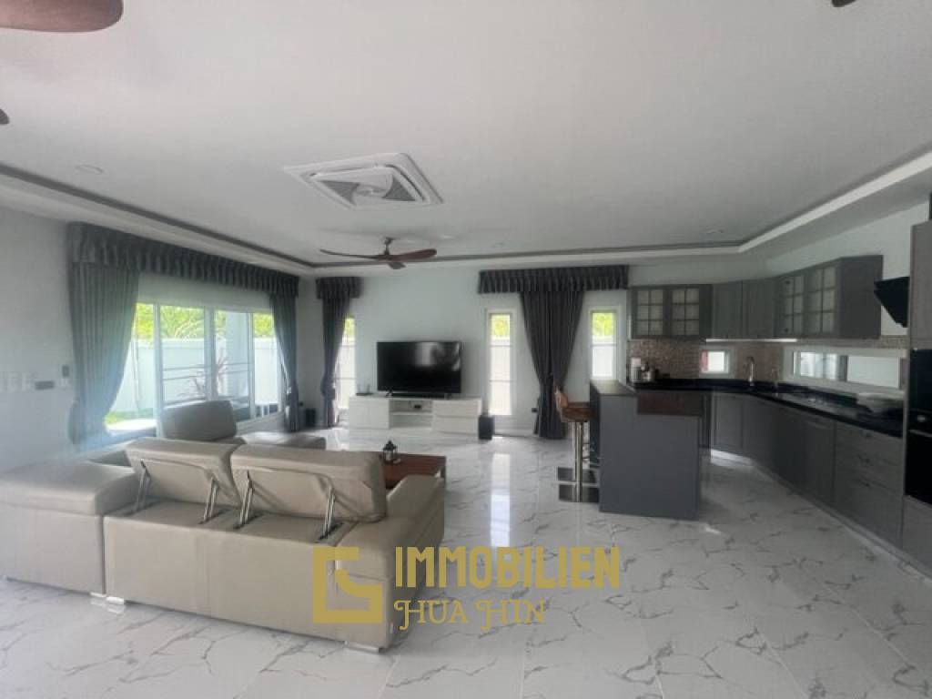 TROPICAL VISION  : 3 bed soi 94