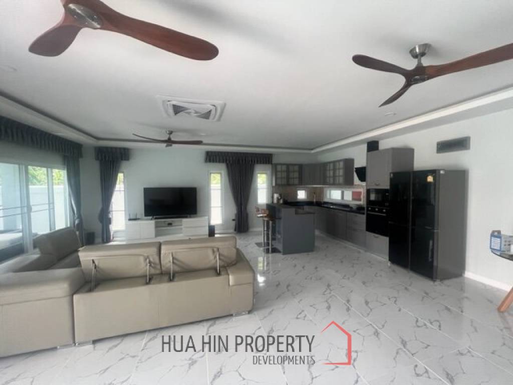 TROPICAL VISION  : 3 bed soi 94