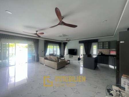 TROPICAL VISION  : 3 bed soi 94