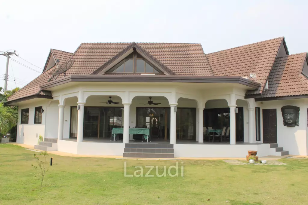 ขายวิลล่า 3 ห้องนอน พร้อมสระว่ายน้ำ ในต.ท่าสาย