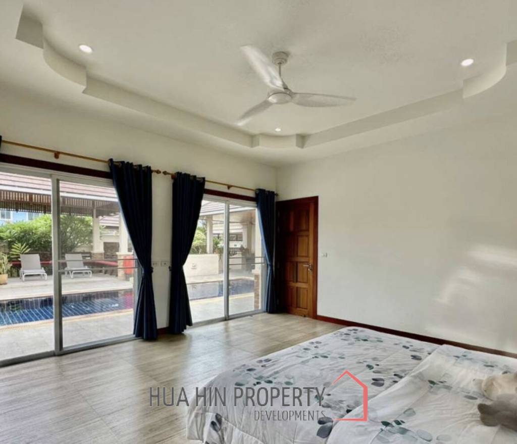 BREEZE HILL HUA HIN : 3 bed pool villa