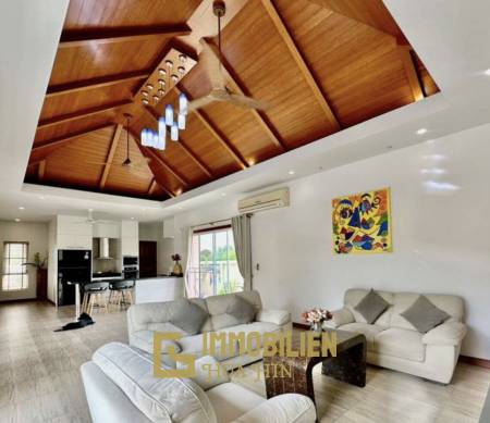 BREEZE HILL HUA HIN : 3 bed pool villa