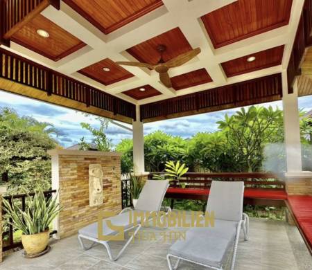 BREEZE HILL HUA HIN : 3 bed pool villa