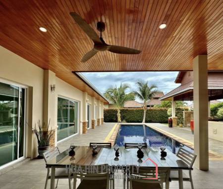 BREEZE HILL HUA HIN : 3 bed pool villa