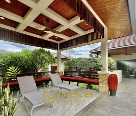 BREEZE HILL HUA HIN : 3 bed pool villa