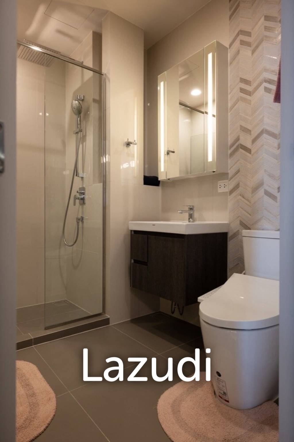 1 Bed 1 Bath 35 SQ.M OKA HAUS Sukhumvit 36