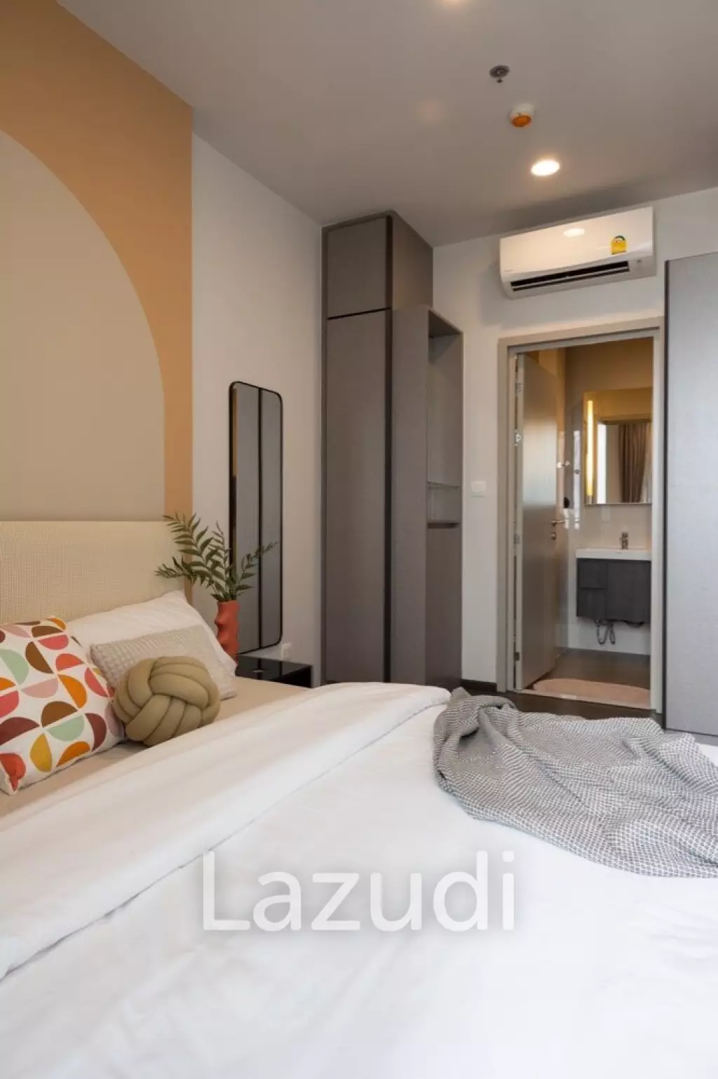 1 Bed 1 Bath 35 SQ.M OKA HAUS Sukhumvit 36