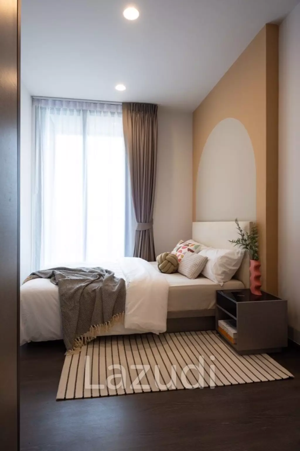 1 Bed 1 Bath 35 SQ.M OKA HAUS Sukhumvit 36
