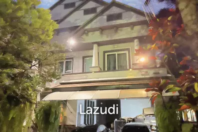 5 Bed 5 Bath 547 House in Phatthanakan 32