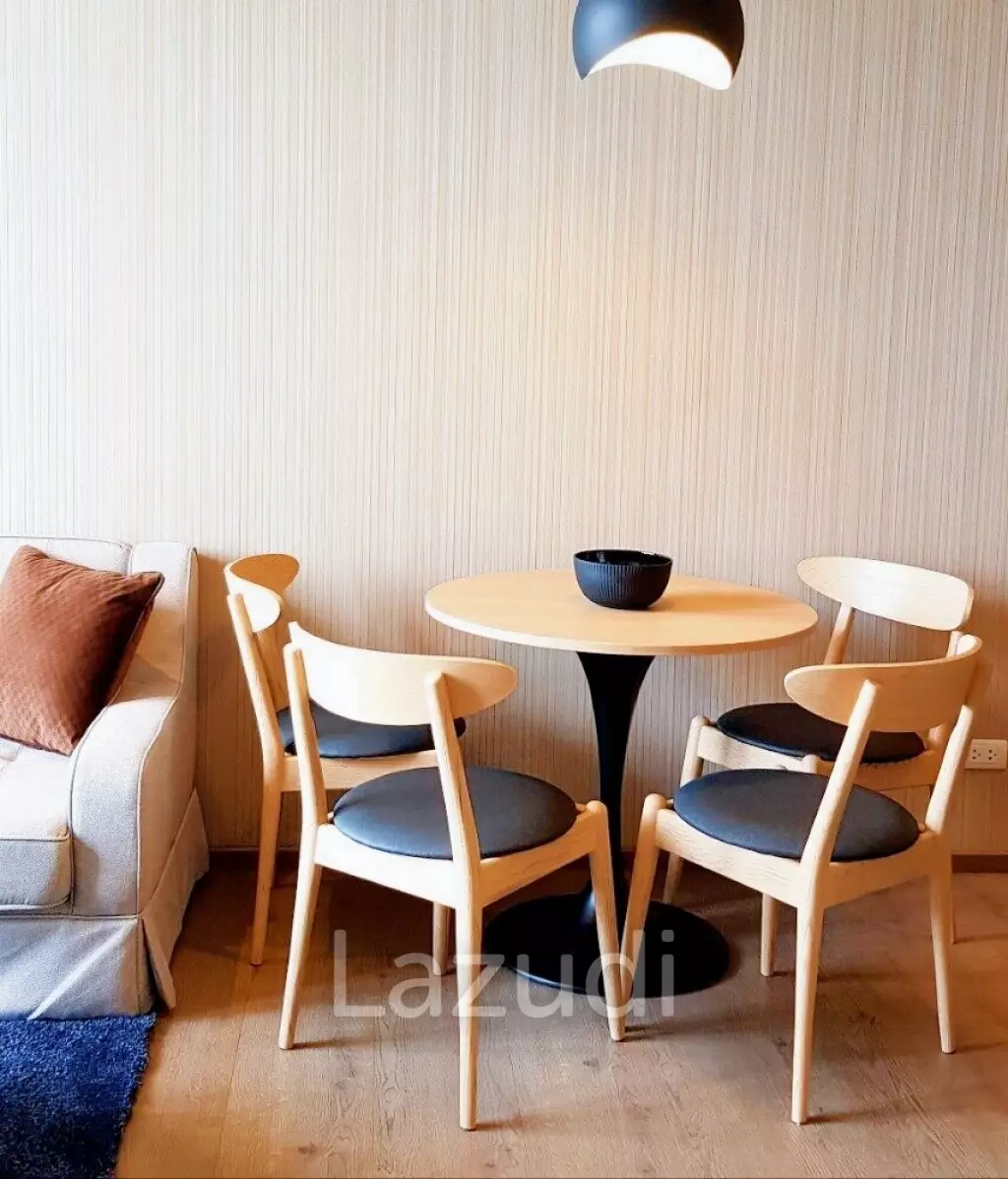 1 Bed 1 Bath 39 SQ.M Park Origin Phromphong