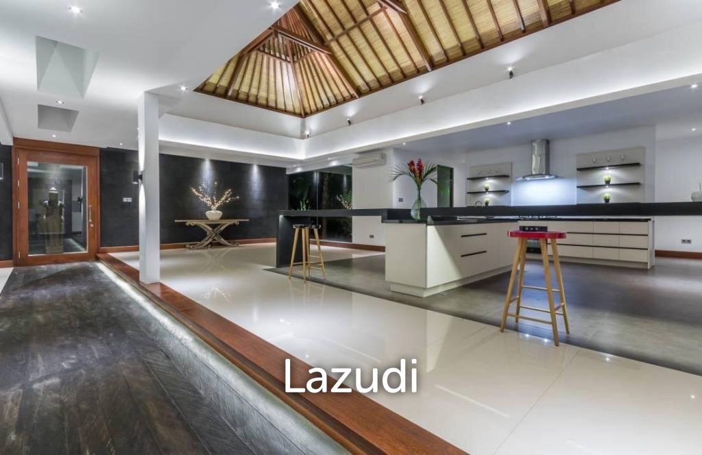 Luxury Villa in Nyanyi