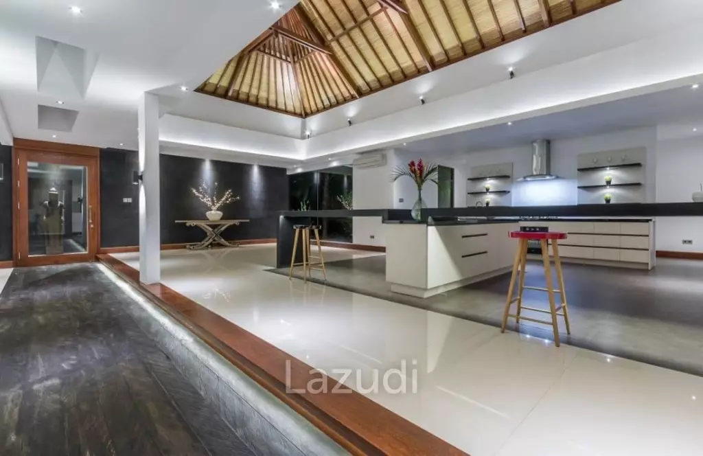 Luxury Villa in Nyanyi