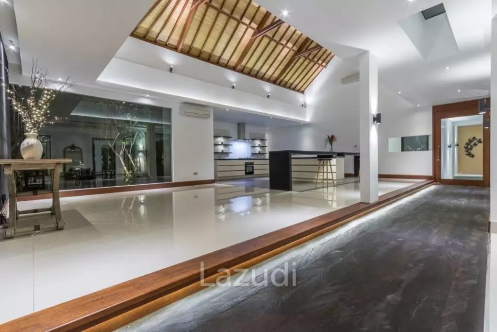 Luxury Villa in Nyanyi