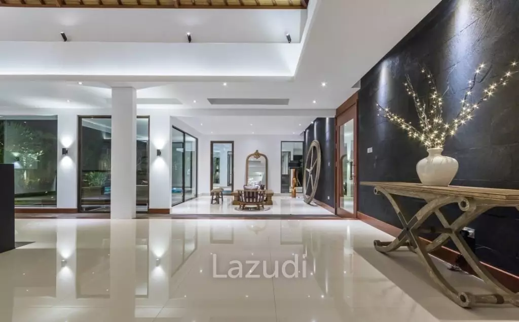 Luxury Villa in Nyanyi