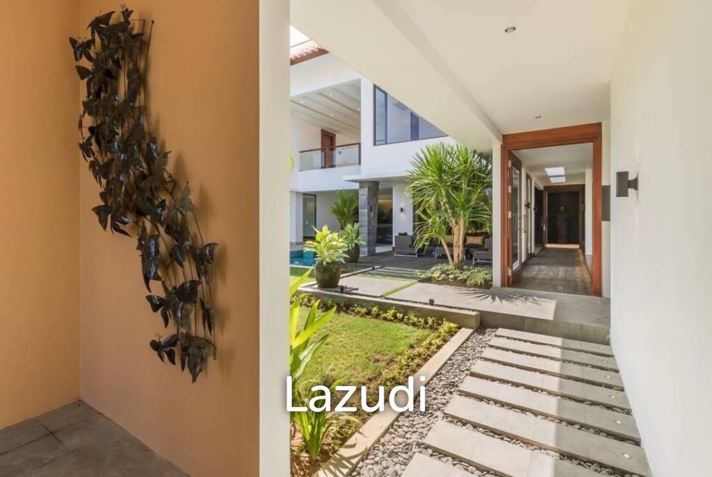 Luxury Villa in Nyanyi