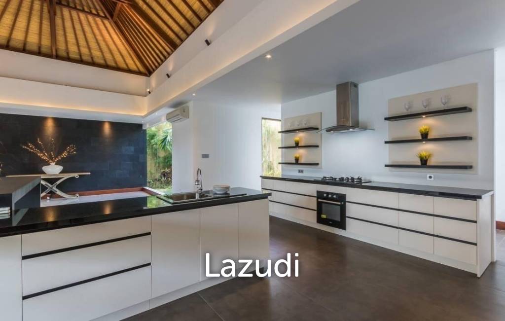 Luxury Villa in Nyanyi
