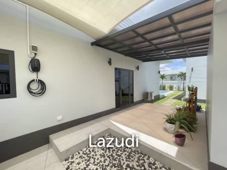 Moda Tempo: New modern Pool Villa with 4 Bedrooms near Banyan Golf Course