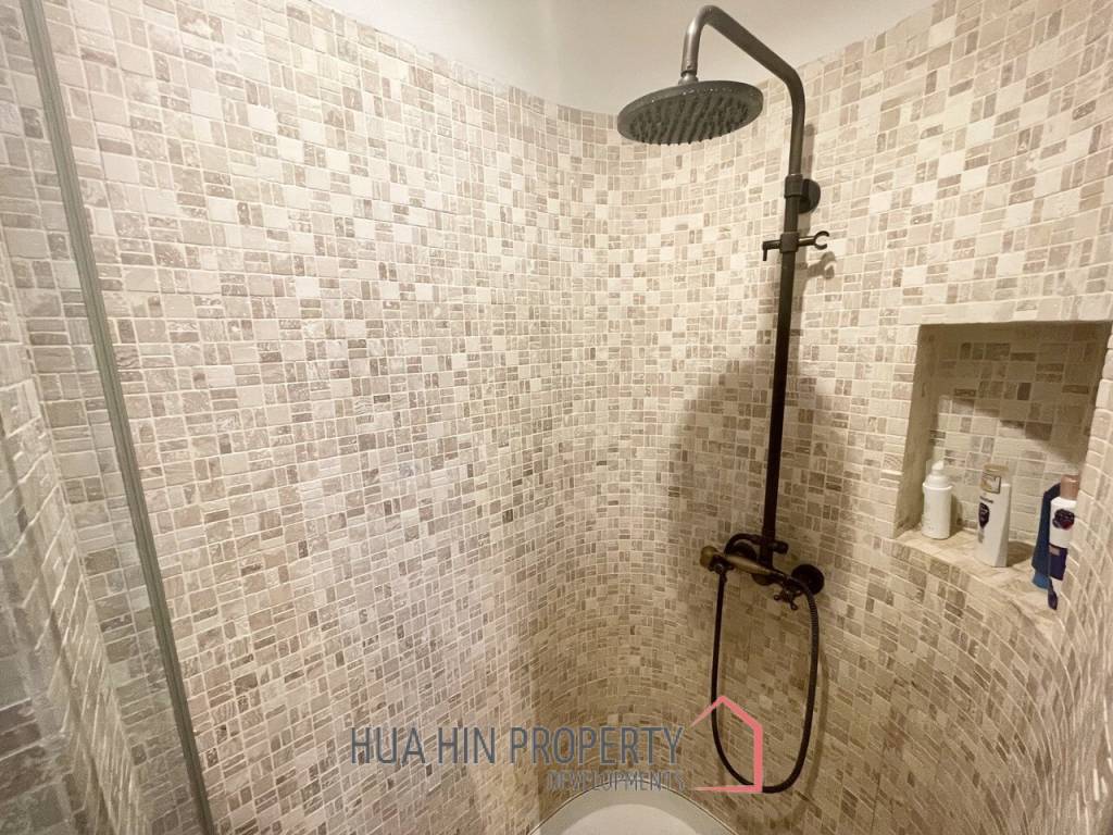 Chelona Khao Tao: 2 Bed 2 Bath Condo with Sea View