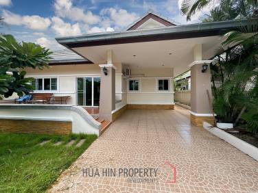 Emerald Green : 3 Bed 2 Bath Villa