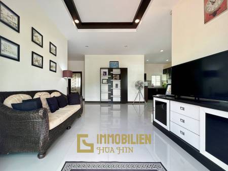 Emerald Green : 3 Bed 2 Bath Villa