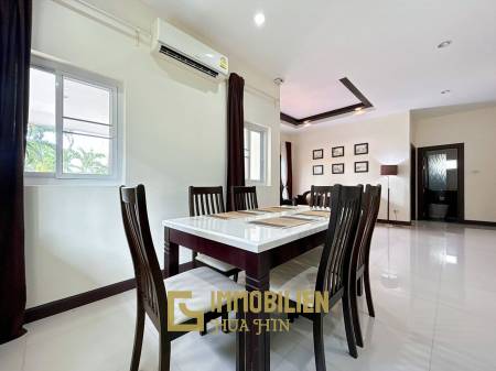 Emerald Green : 3 Bed 2 Bath Villa