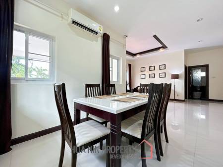 Emerald Green : 3 Bed 2 Bath Villa