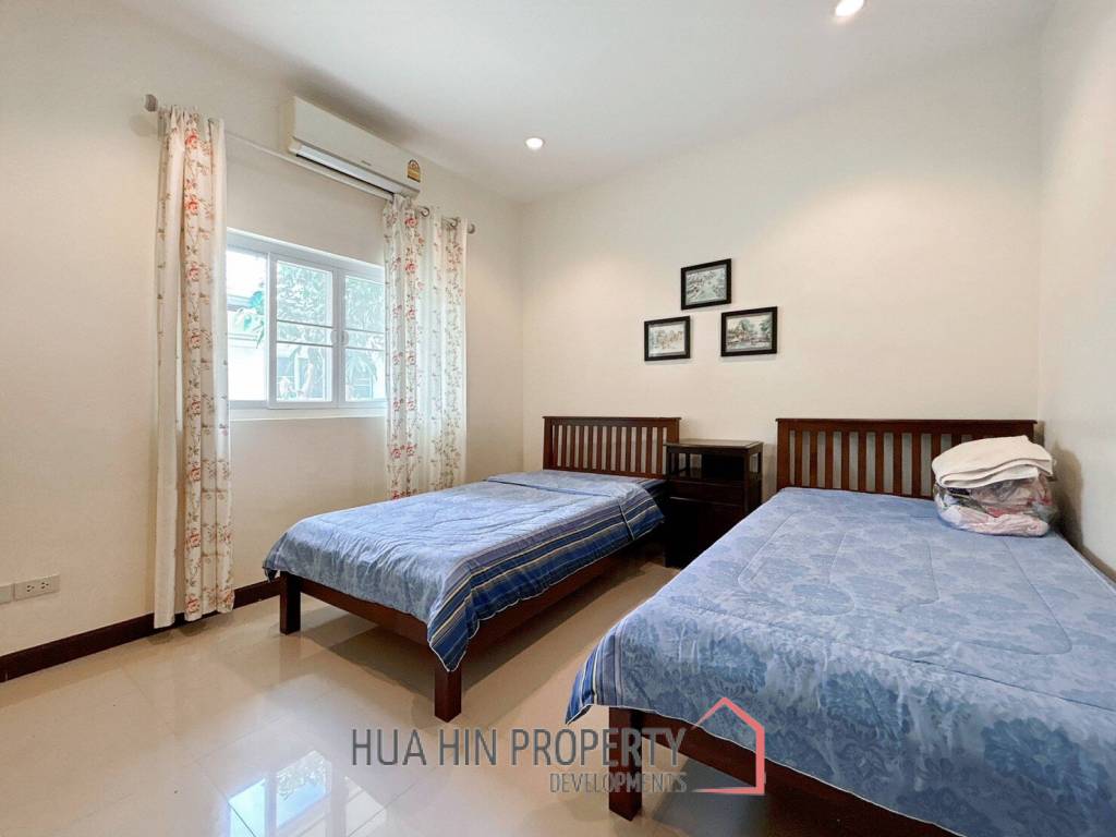 Emerald Green : 3 Bed 2 Bath Villa