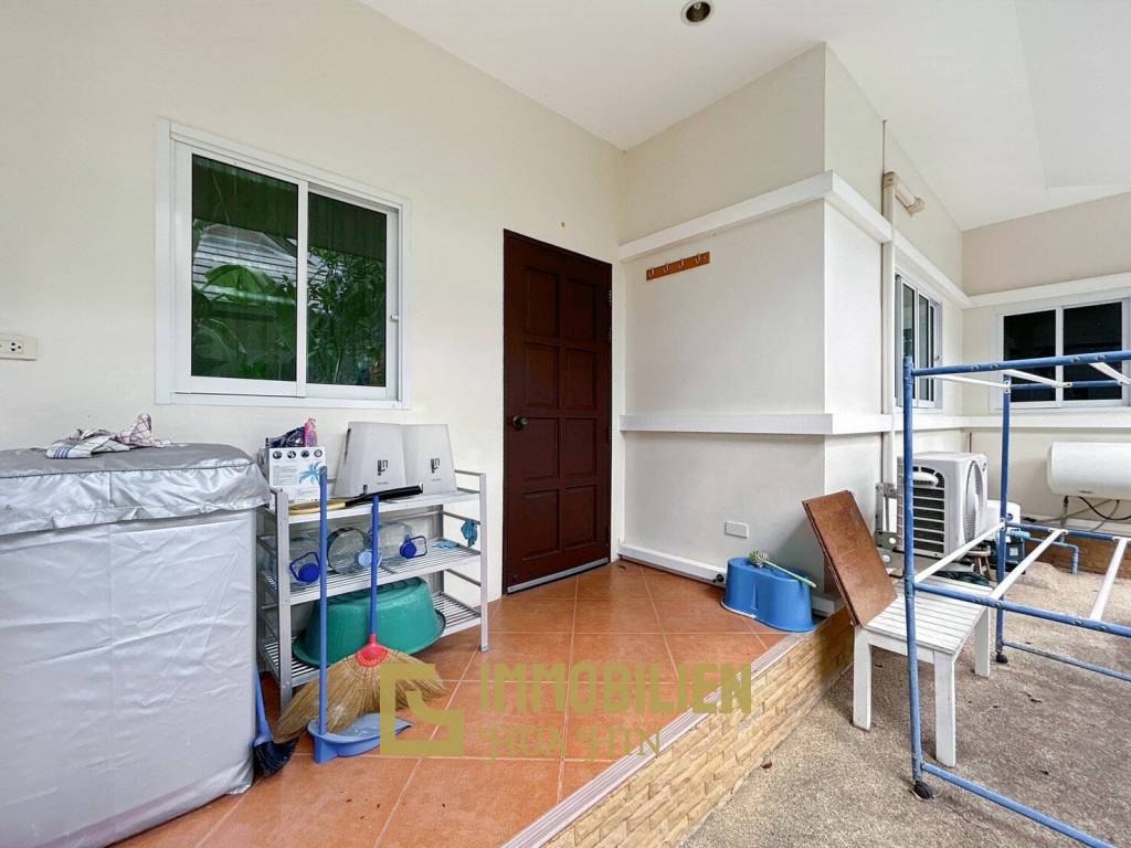 Emerald Green : 3 Bed 2 Bath Villa