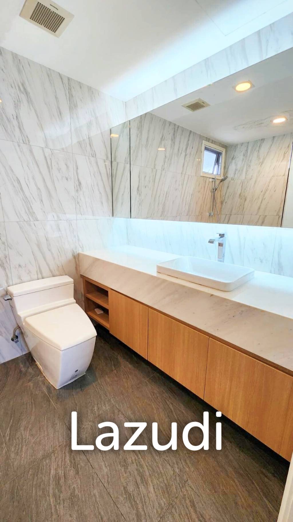 3 Bed 2 Bath 138 SQ.M D.S. Tower 2 Sukhumvit 39