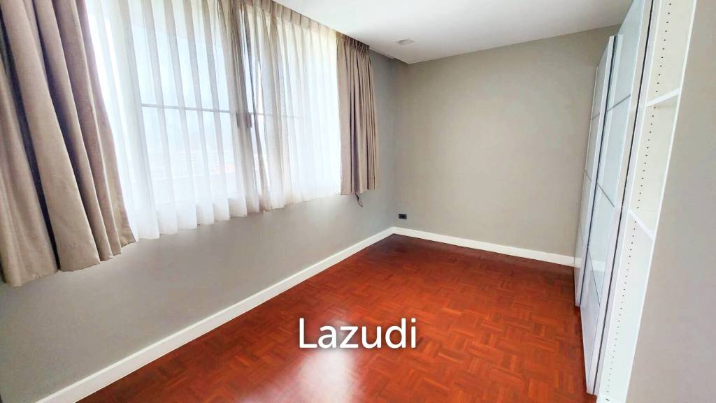 3 Bed 2 Bath 138 SQ.M D.S. Tower 2 Sukhumvit 39
