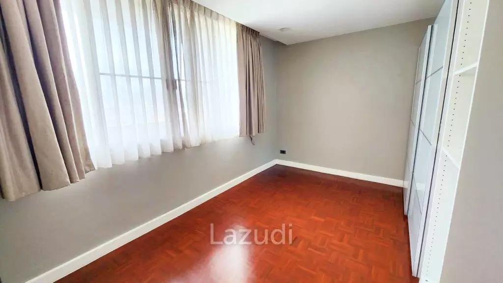 3 Bed 2 Bath 138 SQ.M D.S. Tower 2 Sukhumvit 39