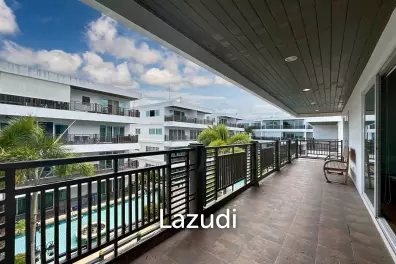 The Beach Palace : 2 Bed Condo Beach Front